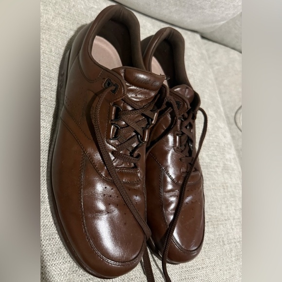 SAS Men\'s Brown Leather Oxfords main image 3